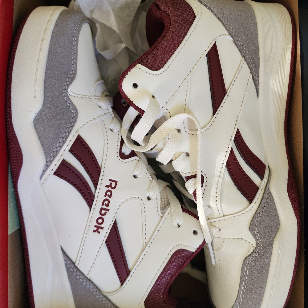 Reebok Men's White and Maroon Sneakers